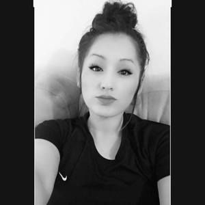 Meet your Posher, Kelli lynn